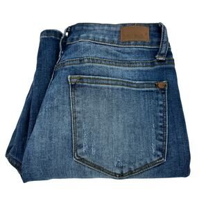 Judy Blue Jeans Womens 28 (28x26 ACTUAL) Relaxed‎ Fit Distressed Denim Stretch